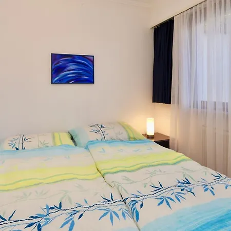 C05 Apartment *