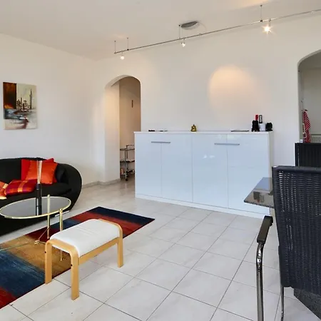 Apartamento C05 *